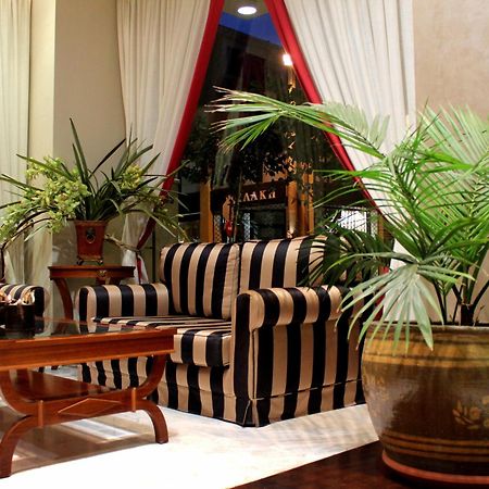 Galaxy Hotel Каламата Екстериор снимка